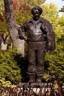 Statue de Flix Leclerc