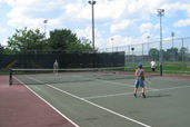 Terrain de tennis dans l'arrondissement d'Anjou