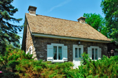 Maison patrimoniale � L'�le-Bizard.