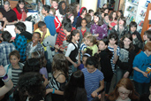 Soirée des ados à la bibliothèque. Soirée des ados à la bibliothèque.