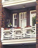 Photo du balcon d&rsquo;un &eacute;difice