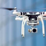 Ce drone vole sans batterie grâce à l’induction électromagnétique
