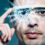eSight : des lunettes type RV pour redonner une vision fonctionnelle aux malvoyants
