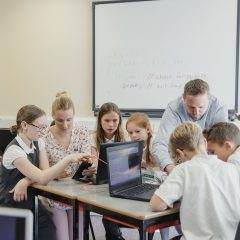 CyberCap offre à 40 000 jeunes Relève numérique avec la campagne Parrainez une école