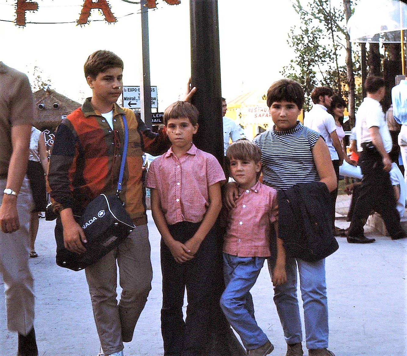 Jean Huard et ses frères et sœur à Expo 67