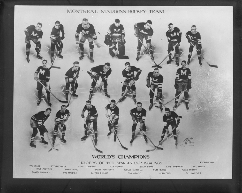 Photo de l’équipe 1934-1935 des Maroons de Montréal.