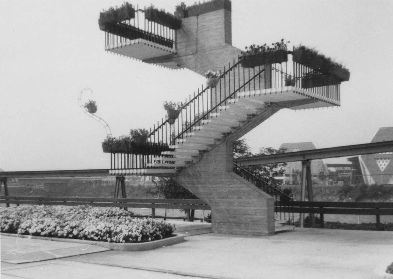 Escalier d'observation sur le site d'Expo 67