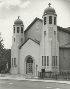 L’église Saint-Michel telle qu’elle est en 2016, rue D’Iberville à Montréal.