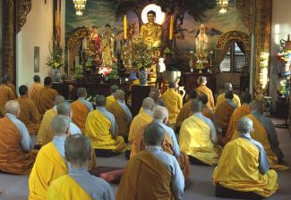 L'intérieur de la Pagode Quan-Am