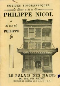 Page couverture d'une brochure montrant la maison du Palais des Nains avec comme titre Notices biographiques du Comte et de la Comptesse Philippe Nicol et de leur fils Philippe Jr