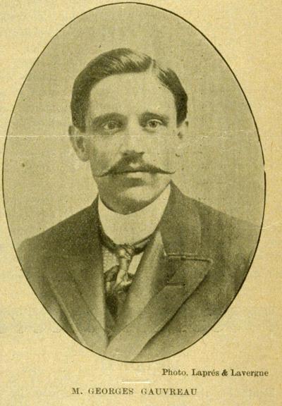 Portrait buste de Georges Gauvreau sur la page d’une revue, avec l'inscription « M. Georges Gauvreau »