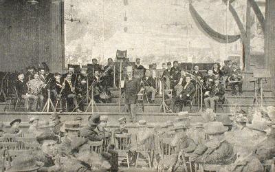 M. Lavigne et son orchestre au parc Sohmer en 1890.