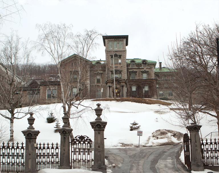 Photo récente montrant le Allan Memorial Institute