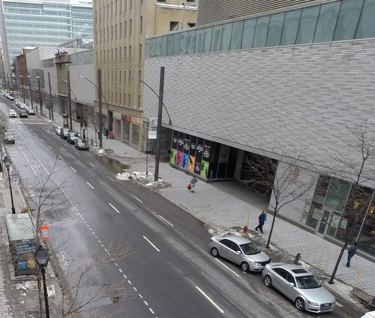 Palais des Congrès, rue Saint-Antoine