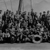 Photo officielle des premiers immigrants portugais arrivés au Canada sur le bateau SS.Saturnia en mai 1953.