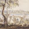 Peinture d’un campement à la fin du XVIIIe siècle sur le bord d’un cours d’eau avec un arbre au centre. 