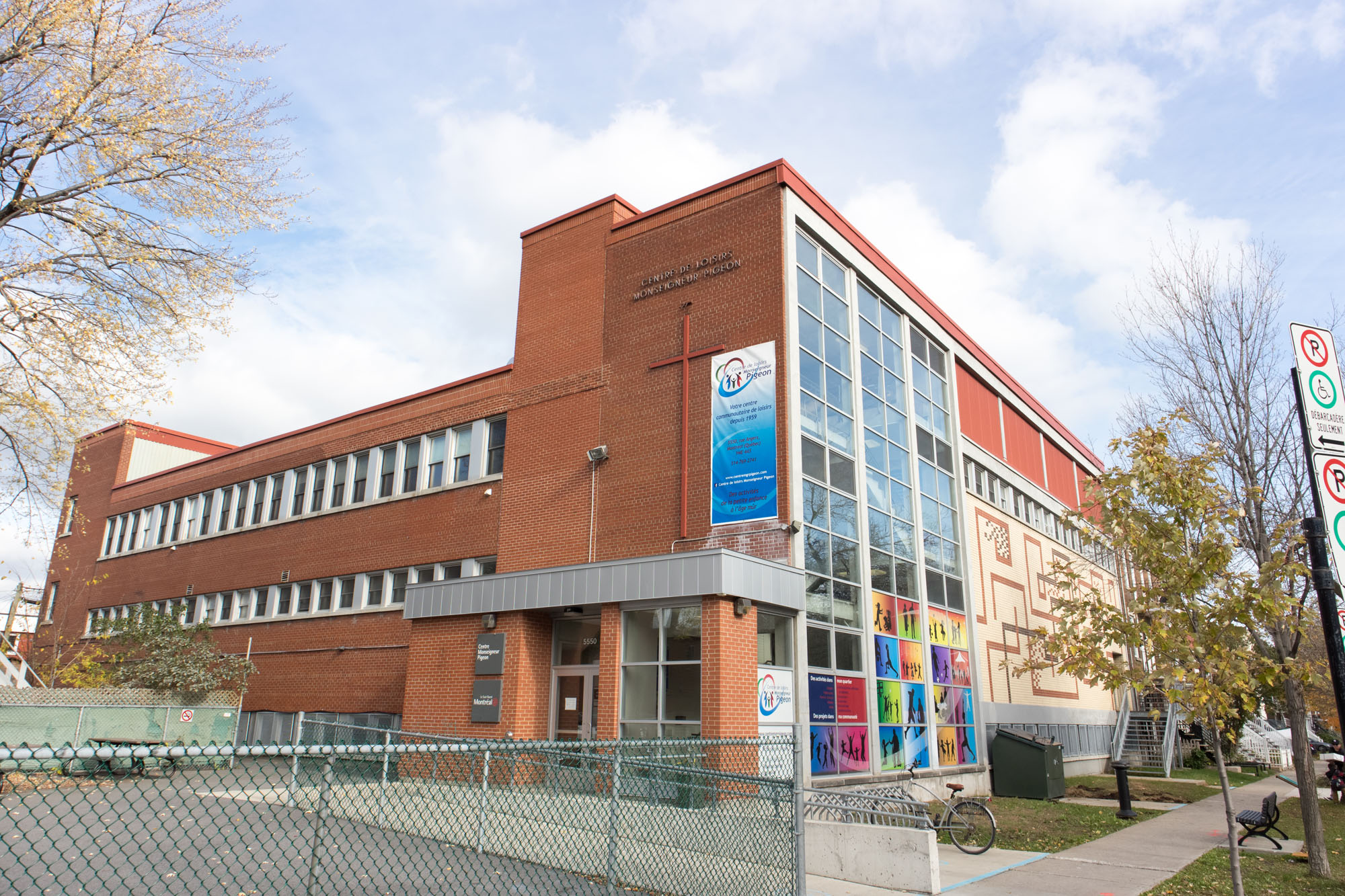 Édifice du Centre de loisirs Monseigneur Pigeon
