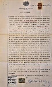 Document officiel rempli au consulat du Portugal à Montréal pour la réunification de sa famille.