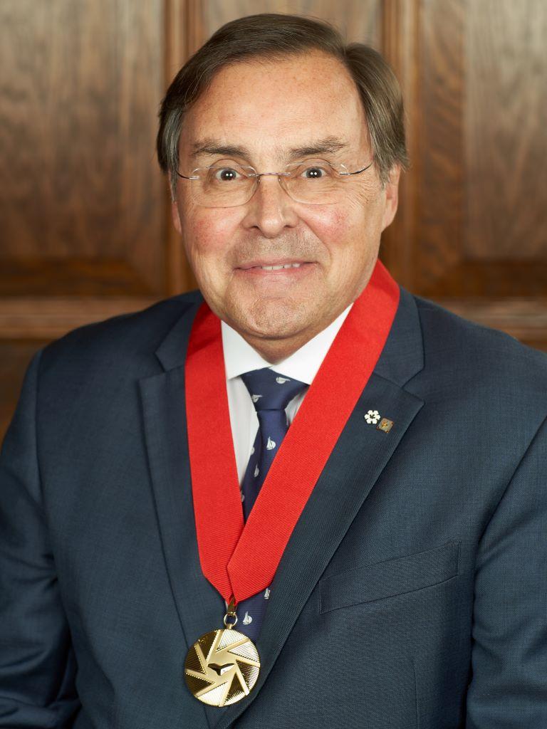 Guy Breton - Ordre de Montréal