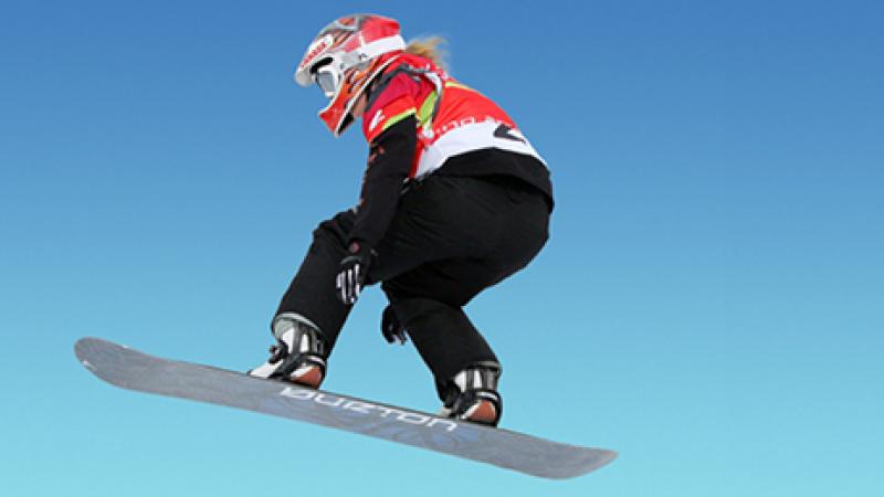 Dominique Maltais en snowboard cross